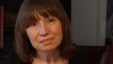 Кој денес чита цела книга? - Либертас