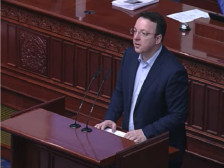 Николоски до Крмов: Ако Кина e подготвена да даде бескаматен кредит за Охрид – Кичево, договорете го, ние ќе го прифатиме - Либертас