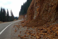 Одрони на повеќе патни правци - Либертас