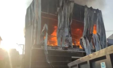 Шест жртви во пожар во магацин за парфеми во Турција - Либертас