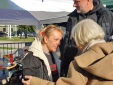 Во дводневна блокада се 23 средни училишта во Белград во поддршка на Дијана Хрка која штрајкува со глад - Либертас