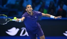 Прва победа на Оже-Алисиме на Мастерсот во Торино - Либертас