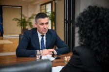 Хоџа официјално ја презеде функцијата министер за животна средина и просторно планирање - Либертас