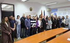 МОН воведе ромски образовни медијатори и во средното образование - Либертас