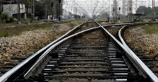 Воз кој тргнал од Македонија усмрти малолетник на пругата во Врање - Либертас