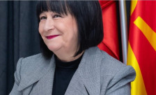 Филозофскиот факултет и додели награда, Ванковска побара да не одржува комеморација кога ќе умре - Либертас