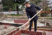 Велковски најави решавање на проблемот со сместувањето на бездомните лица, кои живеат на неколку локации во Скопје - Либертас