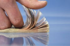 Пожар во бугарска банка: Нафталин на банкноти предизвика пламен во касата - Либертас