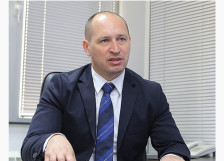 Миноски за „растот на БДП“: Трошиме туѓи пари и кредити, а не произведуваме повеќе - Либертас