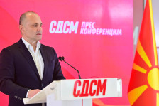 Филипче: Власта пренаменува 780 милиони од одбрана, спротивно на препораките на САД - Либертас