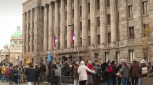 Во Белград протест пред Уставниот суд на кој повикаа судии и обвинители поради притисоци - Либертас