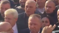 (Видео) Почна протестот за поддршка на поранешните водачи на Ослободителната војска на Косово во Скопје - Либертас