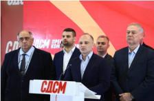 Филипче доби поддршка од коалициските партнери за предлог-резолуцијата за мигранти и го повика Мицкоски да ја поддржи - Либертас