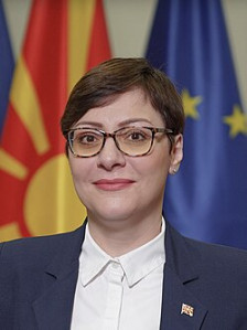 Димитриеска-Кочоска: Немам информација дека доцни породилното - Либертас