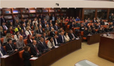 (ВО ЖИВО) Државниот врв на Постојаната анкетна комисија во Собранието – ќе се расправа за трагедијата во Кочани - Либертас