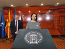 Петрова: Упатени околу 10 000 покани до граѓани кои треба да го пријават доходот остварен во странство - Либертас