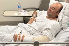 Неочекуван пресврт во здравствената состојба на херојот од Сиднеј: Загубил многу крв, може да ја загуби раката - Либертас