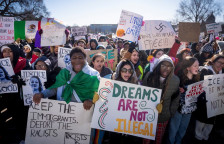 Деца добиваат панични напади во Минеаполис, животот претворен во терор - Либертас