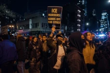 Протестите во САД продолжуваат по смртоносното пукање врз жена во Минеаполис - Либертас