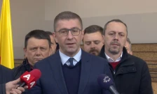 Мицкоски повторно најавува "убави вести од САД" и ја обвинува опозицијата  критики кон нашиот "стратешки партнер - Либертас