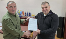 Пензионираниот воен пилот Роберт Малезански ја прекина воената пензија и се вработи во ДЗС - Либертас