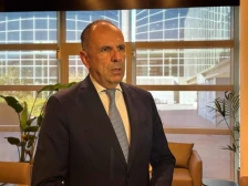 Герапетритис потврди дека Грција добила покана од Трамп за учество во Мировниот совет за Газа - Либертас