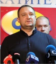 ВИДЕО: Трендафилов објави видео за посетеноста на протестот за повисоки плати - Либертас