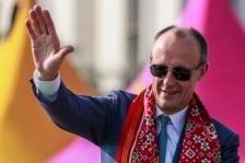 Мерц очекува САД да продолжат да учествуваат со Данска во одбраната на Гренланд - Либертас