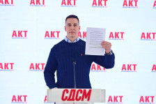 (ВИДЕО) Огњеновиќ: Сопственикот на фирмата што добила 51 тендер од владејачката партија бил член на Избирачки одбор на ВМРО-ДПМНЕ - Либертас