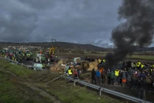 Договорот ЕУ–Меркосур предизвика бран протести на земјоделци низ Европа - Либертас