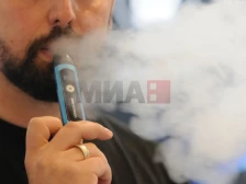 МЗ: Предлог-законот за заштита од пушење не е удар по угостителството, туку заштита на правото на здраво работно место - Либертас