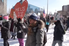 Минеаполис на нозе: Масовен протест против политиките на ИЦЕ и Трамп - Либертас