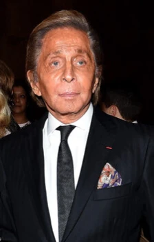 Почина италијанскиот моден креатор Валентино - Либертас