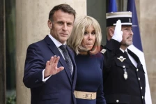Десет лица осудени за онлајн малтретирање на првата дама на Франција, Брижит Макрон - Либертас