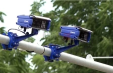 Како функционира „Безбеден град“ - системот чита регистарски таблички и при брзини од над 200 километри на час во услови на дожд и магла - Либертас