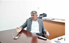 Села бара оставка од Филков: Правосудниот испит да се одржи на албански - Либертас