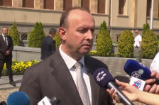 Гаши не го стави на гласање предлогот за зголемување на минималецот, пратениците на СДСМ ја напуштија седницата - Либертас