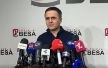 Движење Беса го распушти Централното претседателство - се трасира патот за спојување во една партија „Вреди“ - Либертас