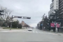 (Видео) Снимка од центарот: Автомобил во спротивен правец кај Цветен пазар - Либертас