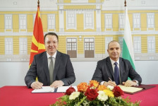Николоски: Бугарија го ратификува договорот со Македонија за изградба на меѓуграничниот железнички тунел - Либертас