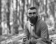 Кривична пријава за охридски бизнисмен: Починатиот снимател Кристијан Љушев не бил осигуран ниту обучен за безбедна работа - Либертас