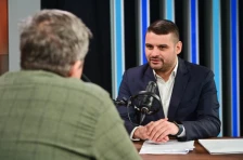 Димитријевиќ: Власта нема допир со реалноста како живее едно семејство, одбива да ги покачи платите - Либертас