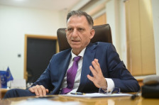 Демири го замени Фетаи на чело на фракцијата на Алијансата, трансформацијата на Вреди предизвика нови потреси - Либертас