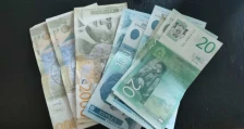За една година граѓаните на Србија се задолжиле во банките за уште 2,8 милијарди евра - Либертас