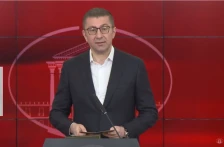 Мицкоски: Владата донесе одлука за намалување на ДДВ за горивата и ослободување на количини на мазут од државните резерви - Либертас