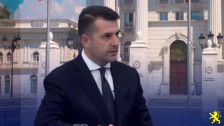 СДСМ: ШОК - Toмовски дозна од ДКСК дека татко му не е вистинскиот татко - Либертас