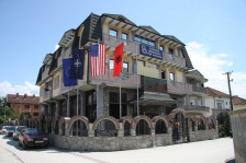 ДУИ: Нема ниту еден Албанец меѓу 40 унапредени во Централниот регистар  - Либертас