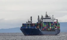 Германските бродосопственици ја критикуваа одлуката на владата да не се испраќа морнарицата во Заливот - Либертас