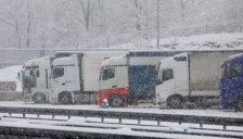 Речиси 200 илјади возачи на камиони во САД остануваат без возачки дозволи, на удар имигрантите - Либертас