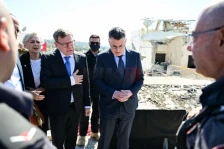 Вадефул морал да се засолни во бункер при ненајавената посета на Израел - Либертас